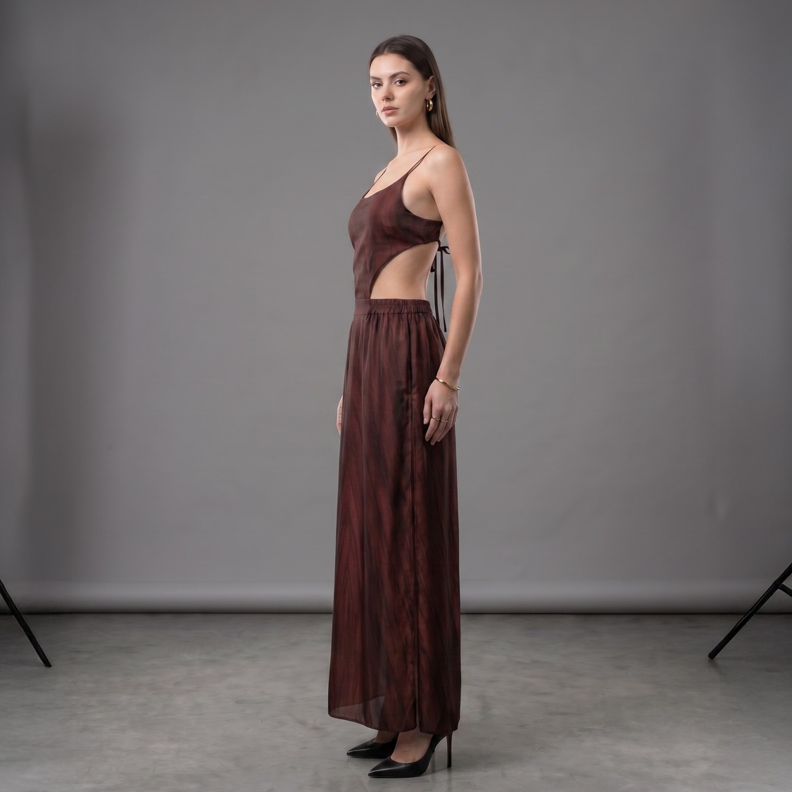 Beach Ember Elegance model 2